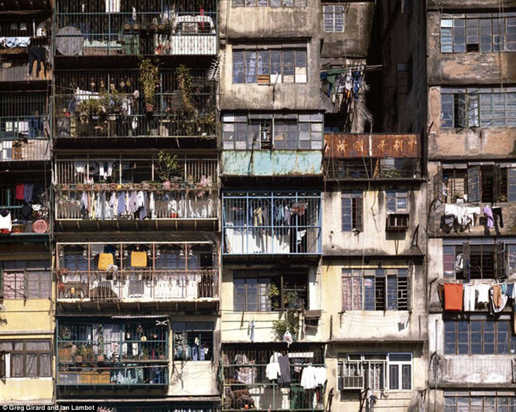 Kowloon Walled City, Hong Kong. City of Anarchy