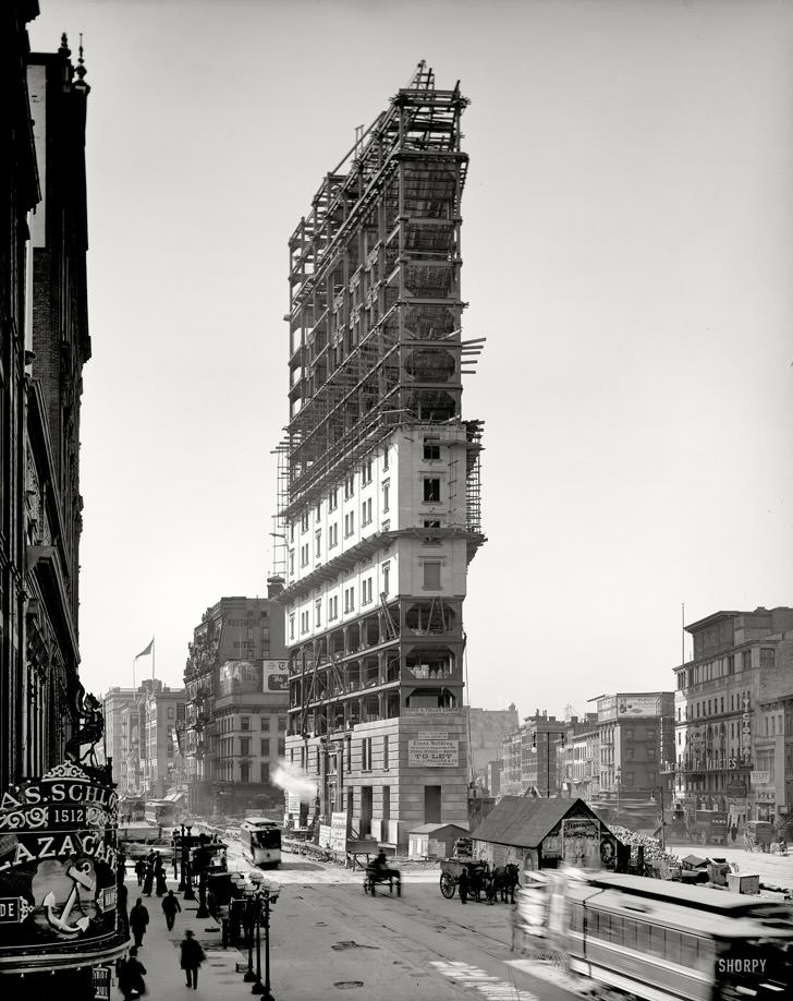 New York Times building under construction