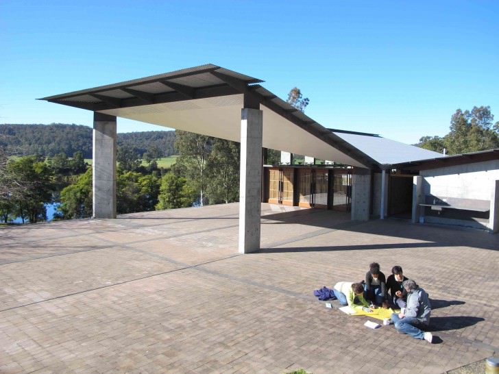 C. Group Outside 6758 15th Glenn Murcutt International Architeture Master Class, Australia